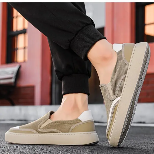 Stylish Men’s Running Sneakers Khaki