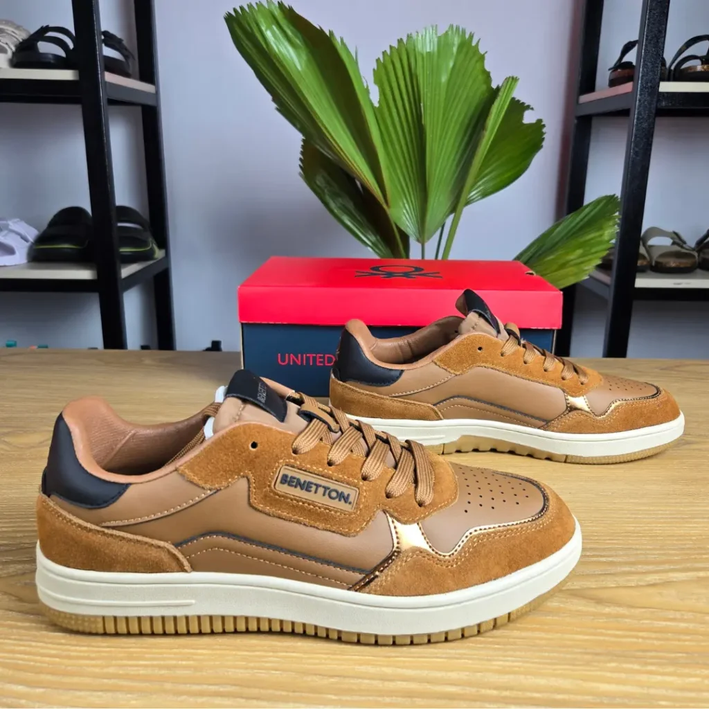 Benetton Brown Color futuristic shop